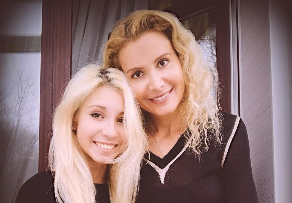 Eteri Tutberidze Daniil Gleichengauz and Sergey Dudakov