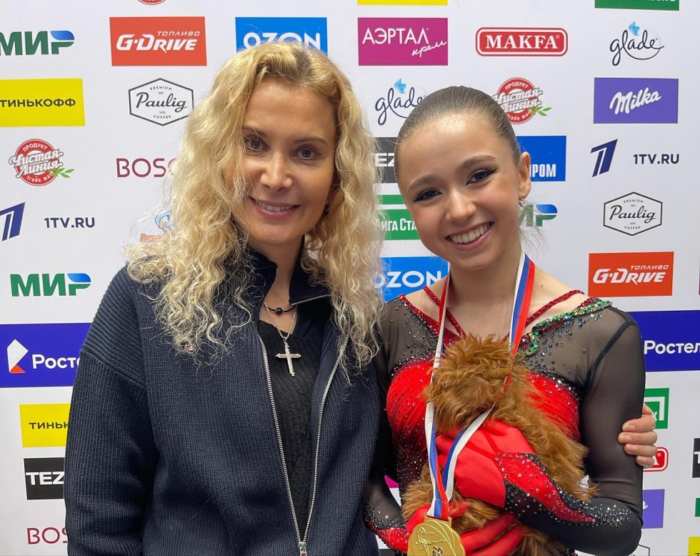 Alena Costor show Champions