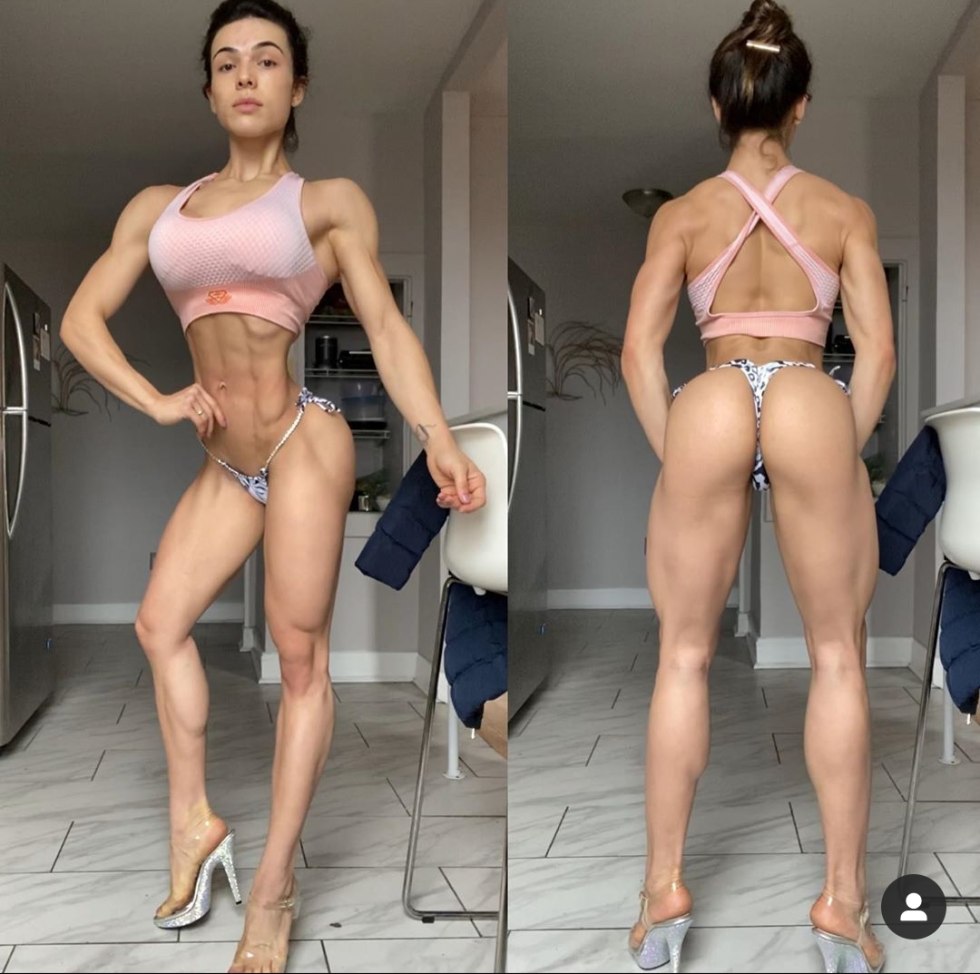 Zoe Taylor Model Naked XXX