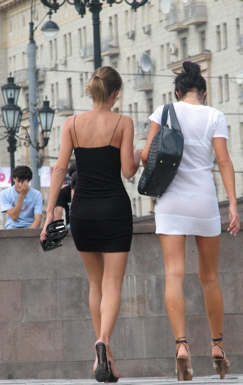 Girls show panties on the street