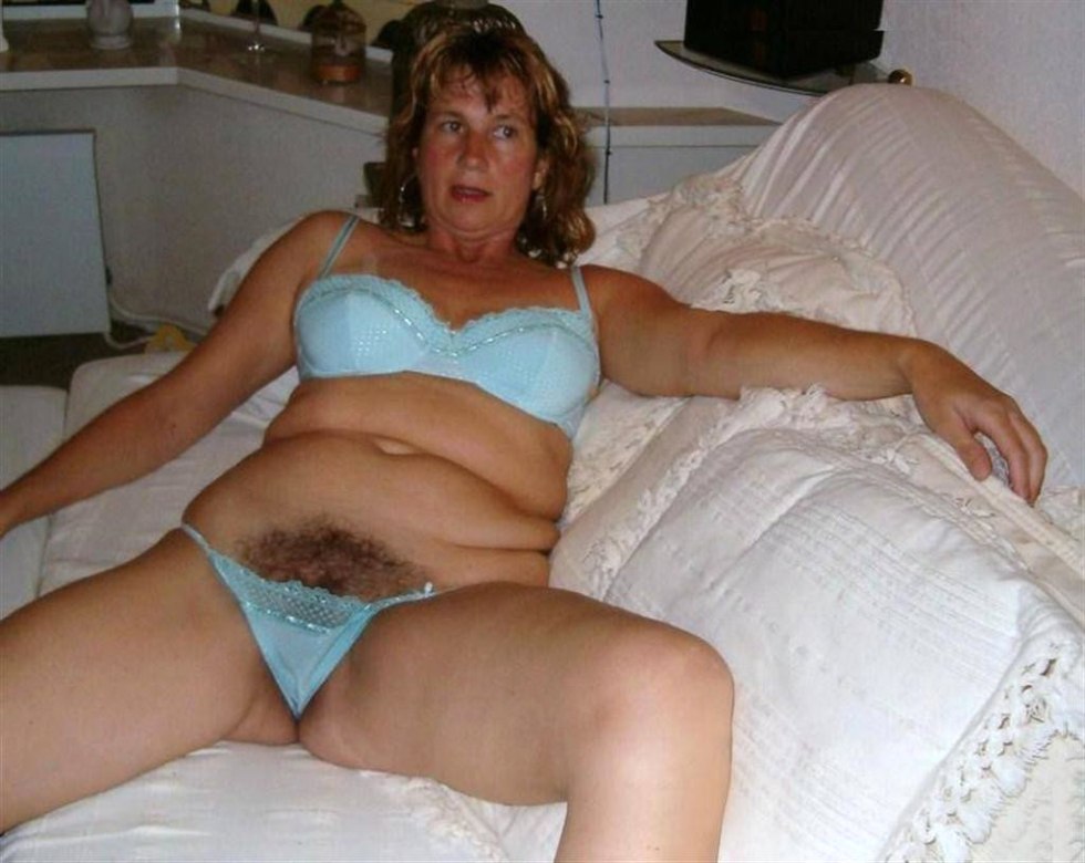 Fucking Russian old women in shorts