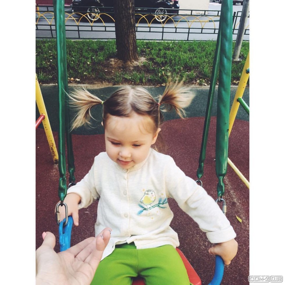 Elina Kamiren is hot