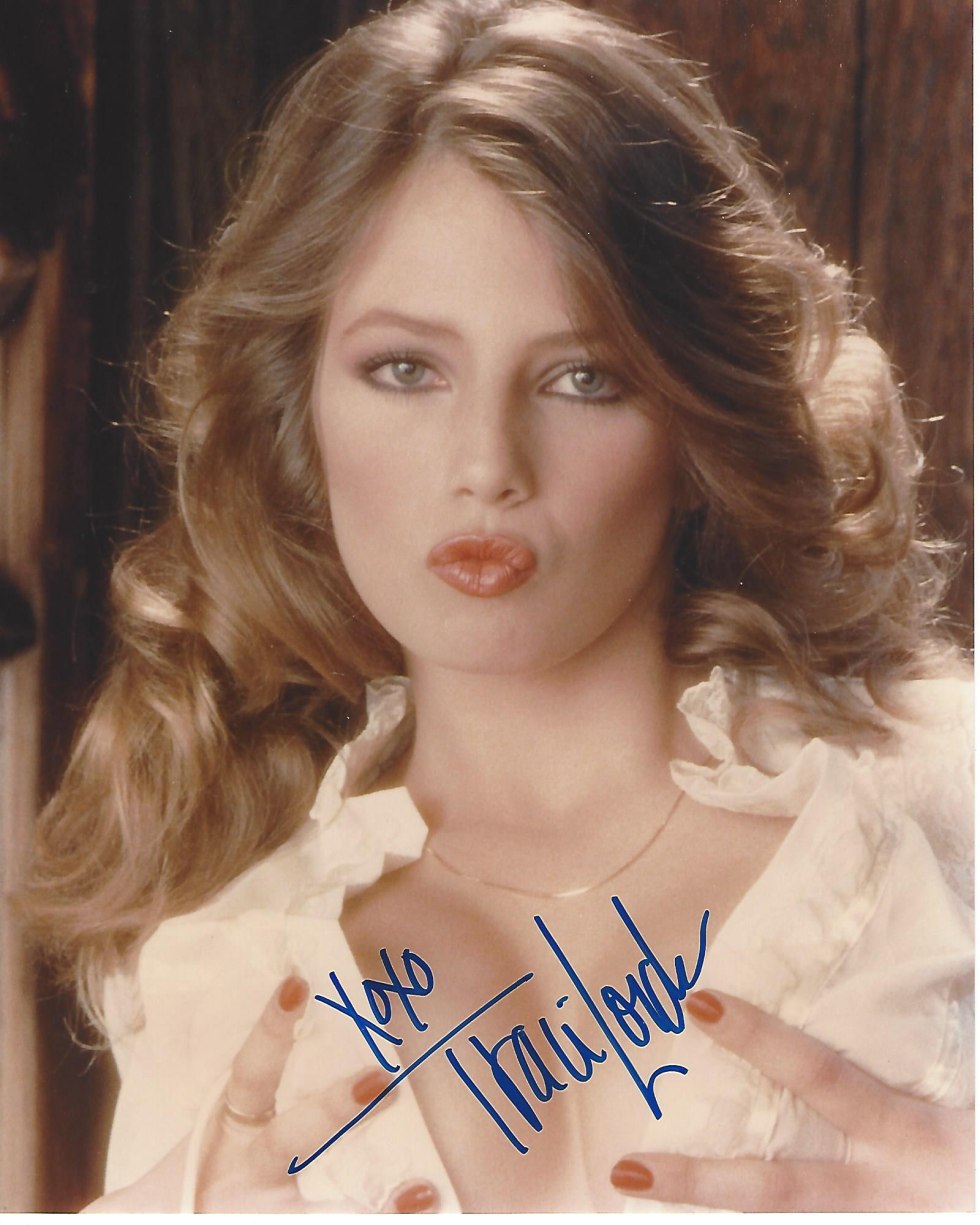 Madalina gheenea in underwear