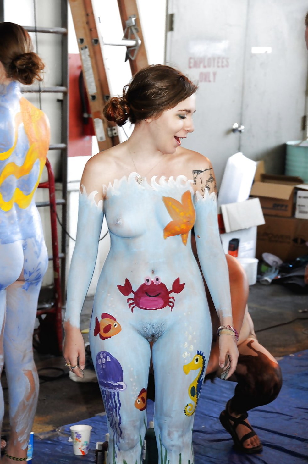 Erotic bodyar on the female body