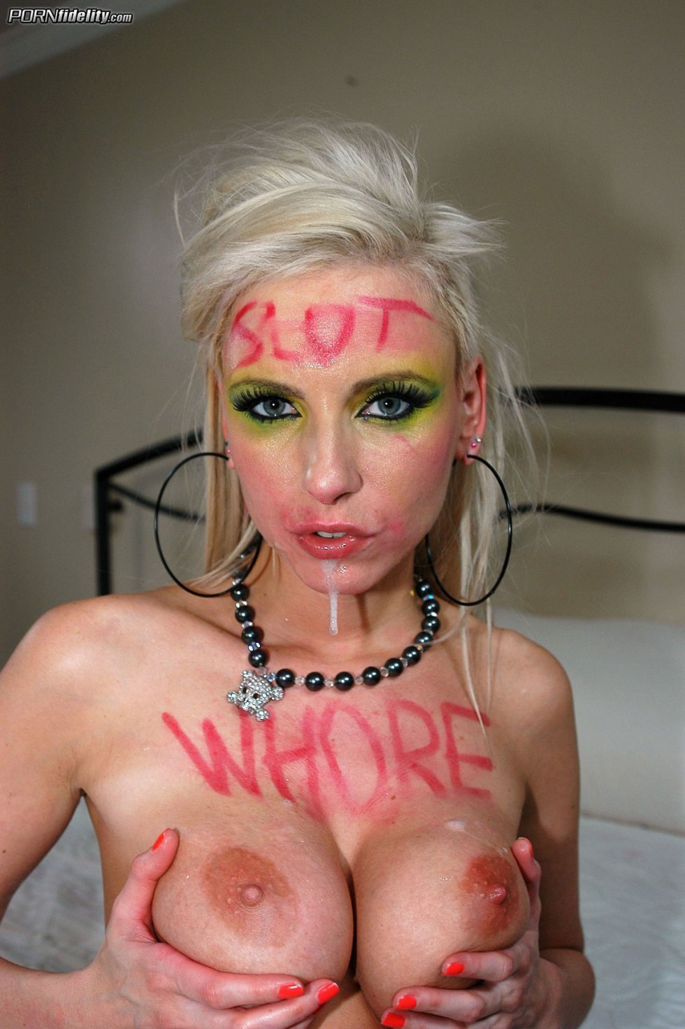 Burnts humiliating inscriptions