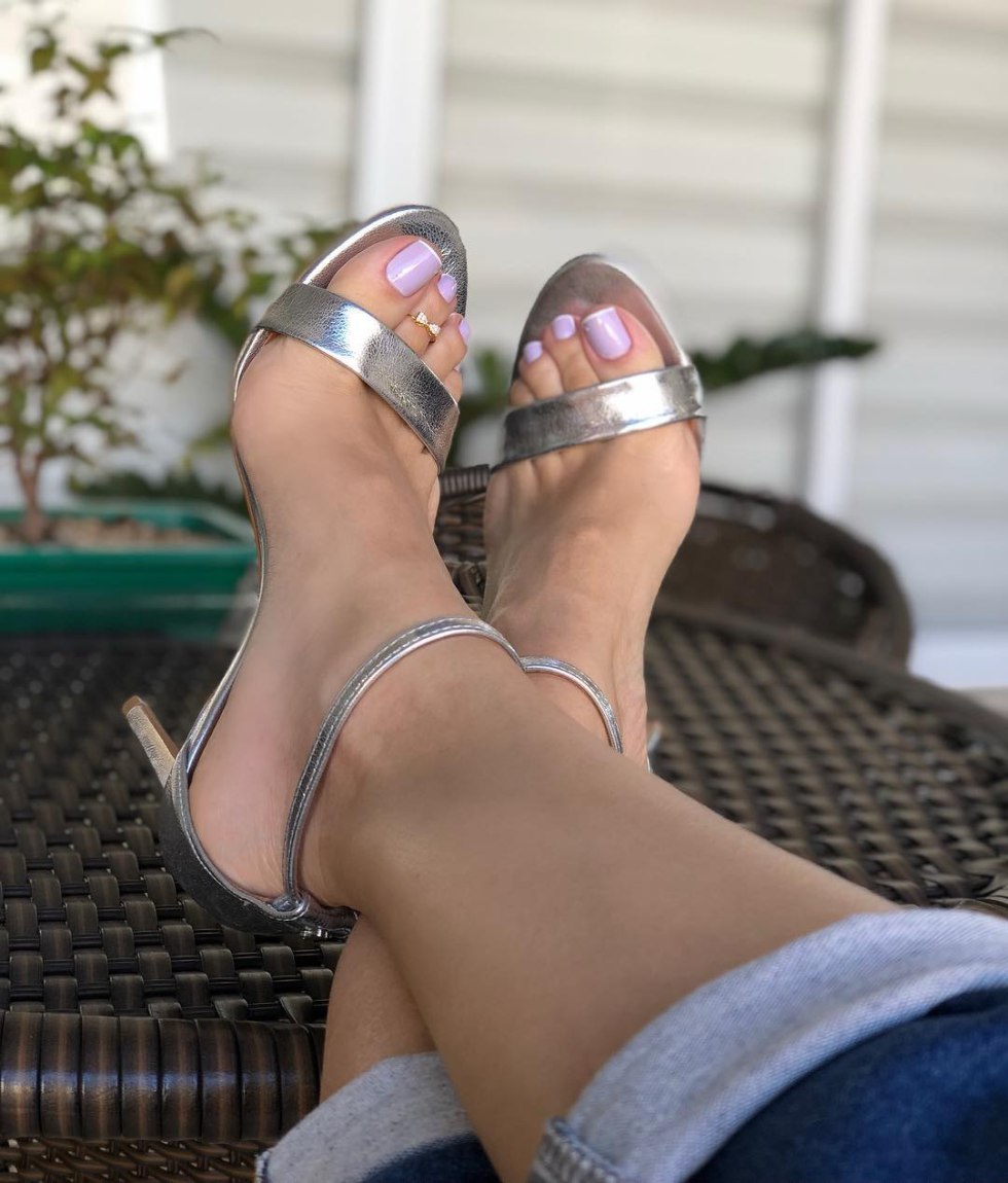 Fetish foot in sandals