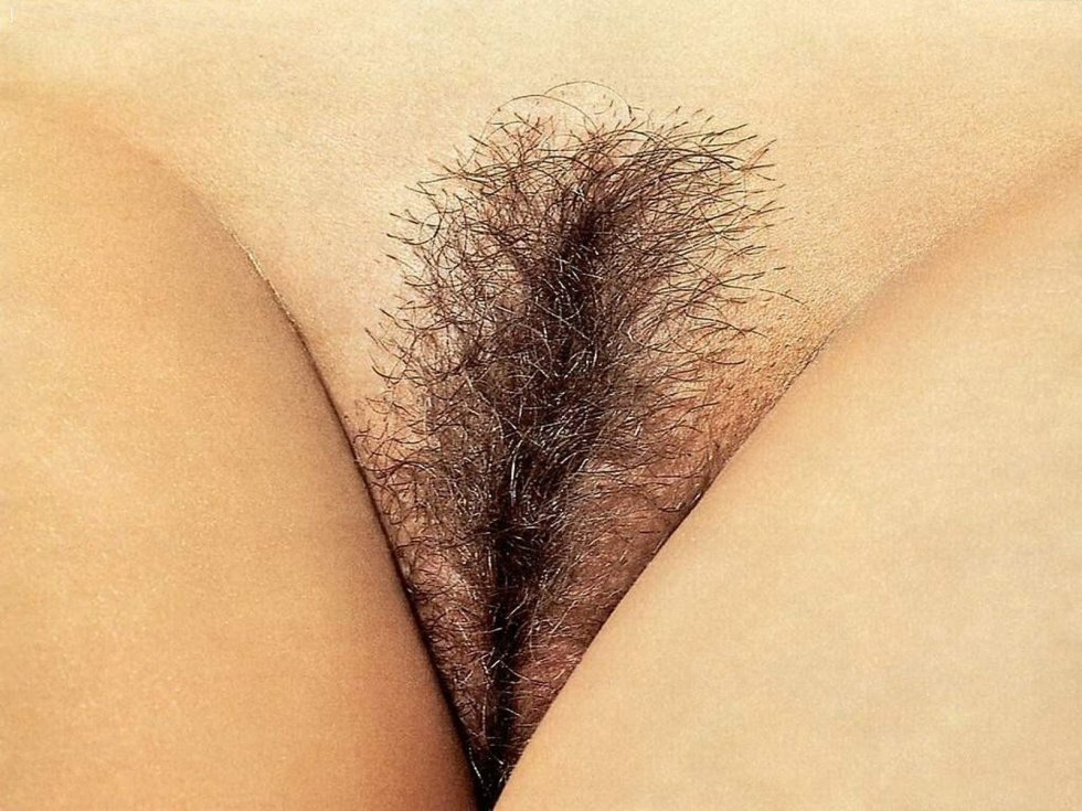 Nude girl with intimate haircut