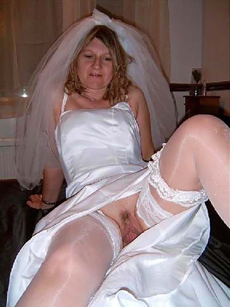 Naked elderly in a wedding dress