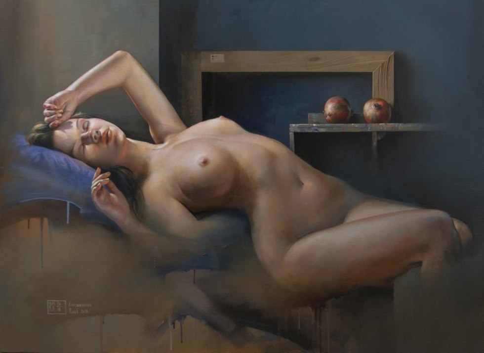 Nude artist Oleg Calitenya